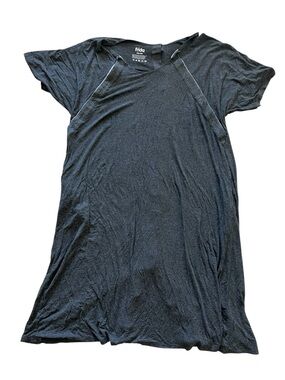 Frida Mom Delivery and Nursing Gown